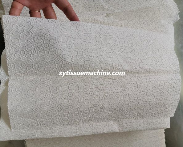 V folding facial tissue